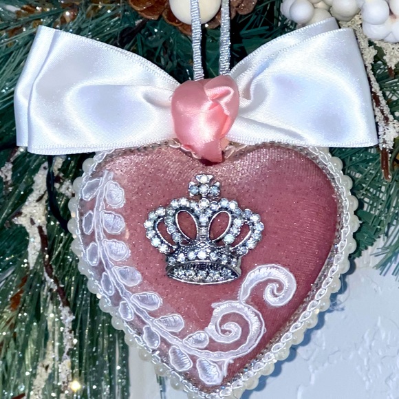 Mother’s Day Handmade Ornament|Gift| Valentine’s Day Present| Personalized Heart - Picture 1 of 14